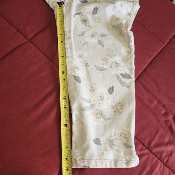 Gloria Vanderbilt Amanda Capri Jeans Floral Beige Stretch Denim Womens 8 - Picture 8 of 12